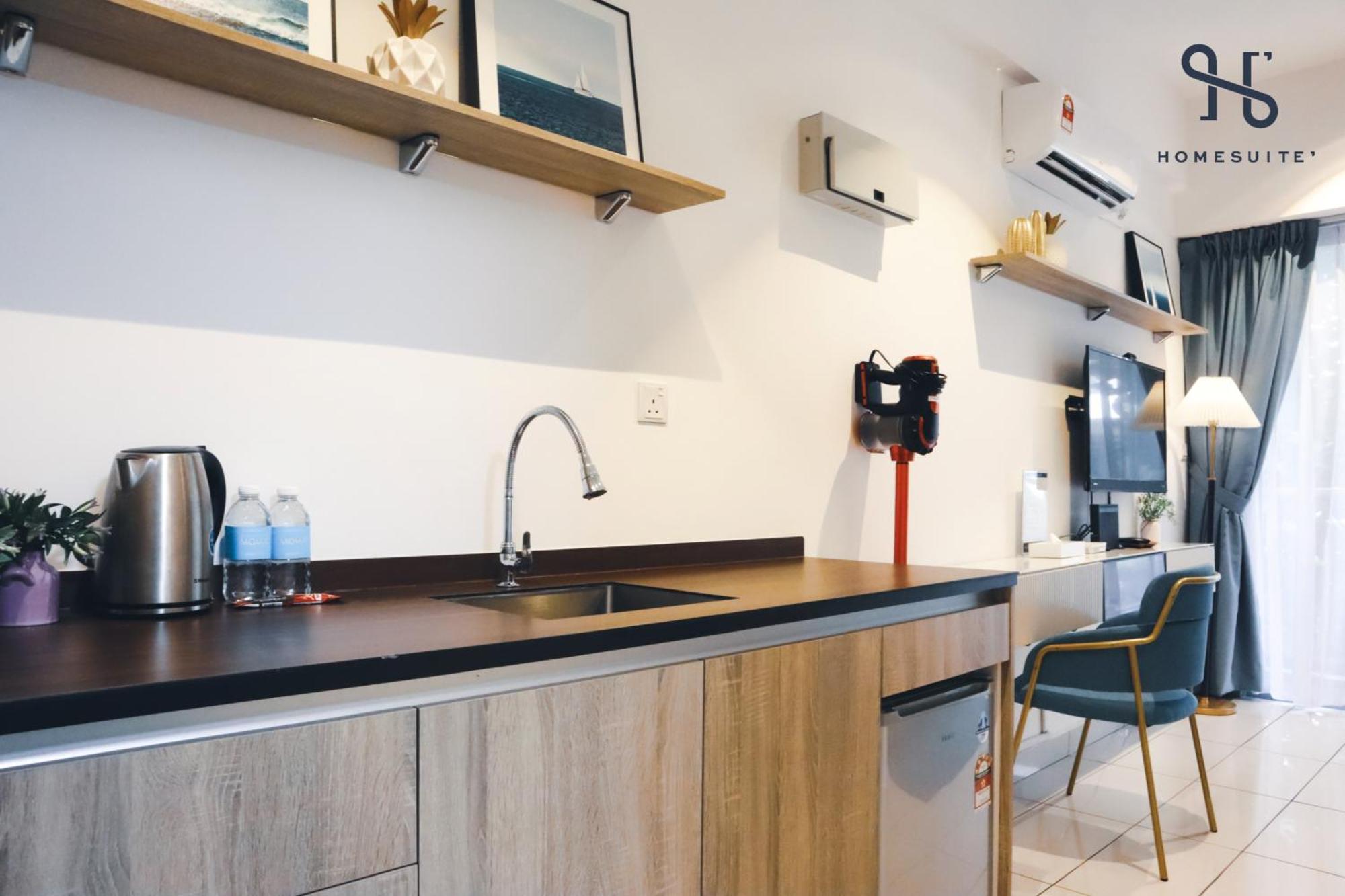 Homestay Homesuite' At Aeropod Sovo *