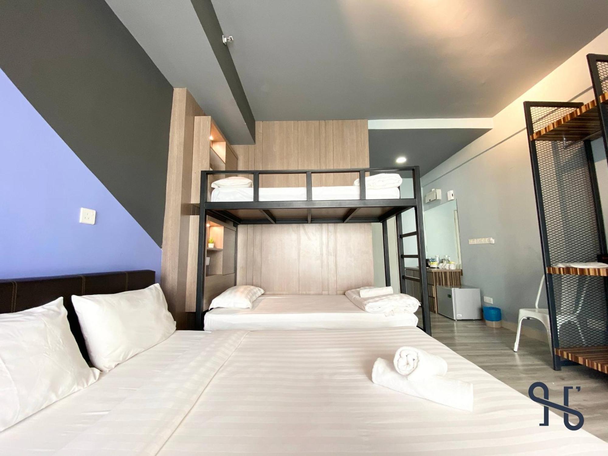 Homestay Homesuite' At Aeropod Sovo